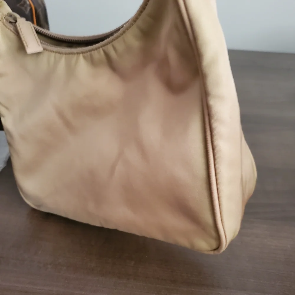 Prada mini Hobo bag - Picture 8 of 16